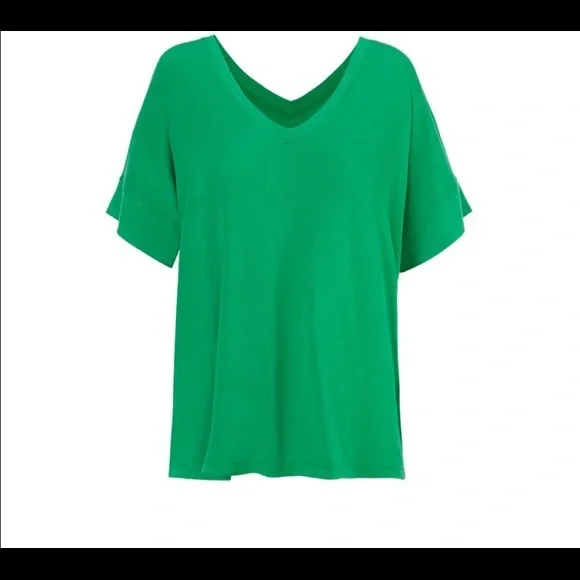 CAbi 5927 FIELD TEE - Picture 1 of 9